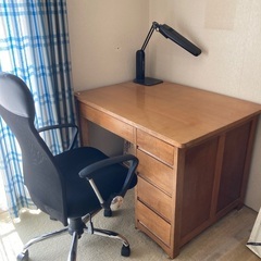 昭和レトロ　大きな机　＆　オフィスチェア　差し上げます