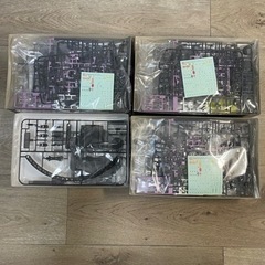 RG リアルグレード 1/144 黒い三連星専用ザクⅡ 3機セット トリプルアクションベース付き 未開封