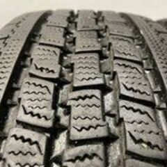 TOYO DELVEX 934 195/80R15 107/105L LT 15インチ スタッドレス 4本 2018年製 バリ溝 ハイエース キャラバン等　(TE797) クレジットカード QRコード決済可能
