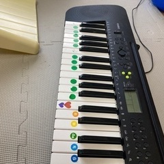 【お受け渡し完了】電子ピアノ　49鍵　カシオ　CTK-240 