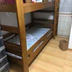 2段ベッド　