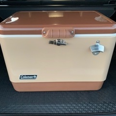 山口県内お届けします【☆新品☆】Coleman コールマン クーラーボックス 54QT スチールベルト バターナッツ