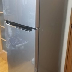 取引中　冷蔵庫２２７リットル ハイセンス
