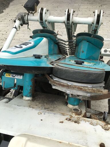 歩行型たまねぎ収穫機 クボタ ボニータ OH2S