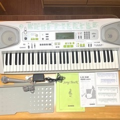 CASIO 光ナビゲーションLK-58電子キーボード鍵盤数61