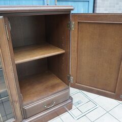 カリモクの最高級ブランドdomani(ドマーニ)よりQUEENS LIFE(クイーンズライフ)シリーズのサイドボードです！存在感のある上品なたたずまいが上質な空間を演出してくれます♪CI112