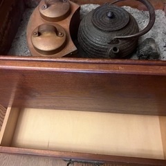 dsquared2★タグ 未使用  44 デニムパンツ ジーンズ ダメージ加工-長火鉢　火鉢　引出し 中古品