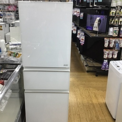 #I-52【ご来店頂ける方限定】MITUBISHIの3ドア冷凍冷蔵庫です
