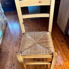 椅子　木製