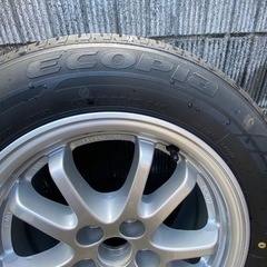 195/65/15R トヨタプリウス50純正タイヤ4本セット