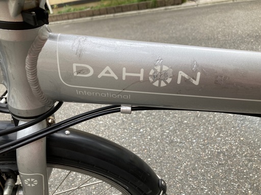 DAHON Vybe D7 20インチ 折りたたみ 7速 シルバー www.thebrewbarn.com.au