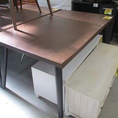 ID:G20021671　テーブル