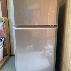ハイアール、一人暮らし用冷蔵庫、1000円