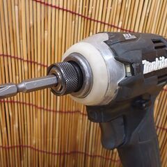 マキタ 40Vmax 充電式インパクトドライバ TD001G ブラック 本体のみ 充電器、バッテリは別売 電動工具 DIY 札幌市 豊平区 