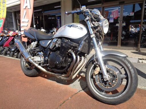 NO.4453　イナズマ４００　油冷４サイクル４気筒４００ｃｃ　ヨシムラステンレスマフラー　スワローハンドル　フェンダーレス　シルバー　 ☆彡