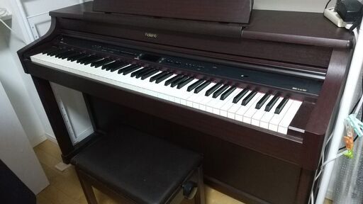 値下げしました☆9月19日まで：Roland HP-207 茶色 中古 【専用椅子・マニュアル・楽譜付】