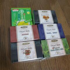 紅茶5箱、緑茶1箱