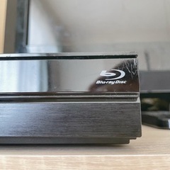 東芝REGZA液晶テレビ／SHARP AQUOSブルーレイレコーダー