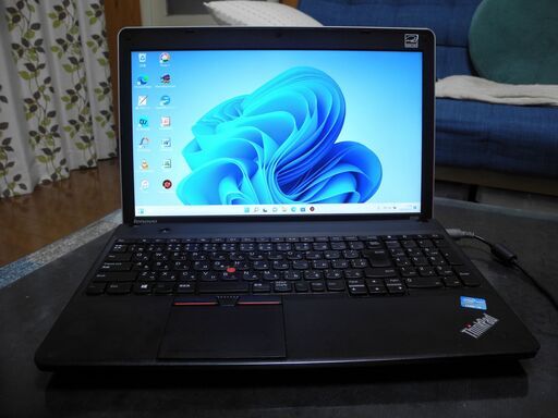 お安くさせていただきました  Windows11 大容量HDD１TB　高速i3CPU　ソフト多数　（返品可）