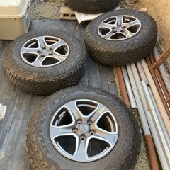 JL ラングラーアンリミテッドスポーツ　純正タイヤ