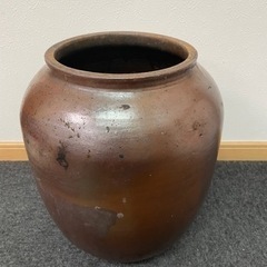 陶器　ツボ　壺　水瓶　中古品