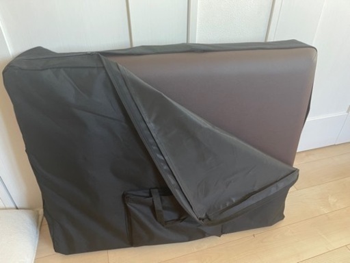 値下げ中マッサージベッドほぼ新品！