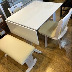 ⭐️未使用品⭐️大川家具 伸張式 バタフライ ダイニング4点セット エナメルトップ 収納付き - ダイニングセット