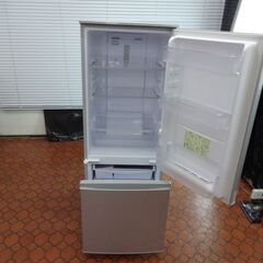 ID 124196 冷凍室 2ドア シャープ 167L すり傷あり 2016年製 SJ-D17D-
