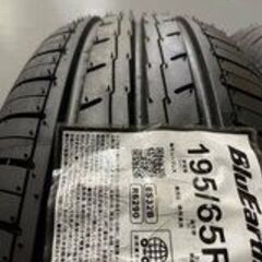 新品 2022年製 YOKOHAMA BluEarth-Es ES32 195/65R15 15インチ 夏タイヤ 4本 セレナ プリウス ノア カローラ等　(VTF613) クレジットカード QRコード決済可能