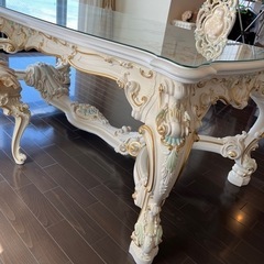 イタリア製シリック　豪華ダイニングテーブル　10月中旬まで