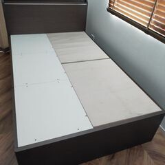 ニトリ セミダブルベット収納付（枠組みのみ） 2018年購入