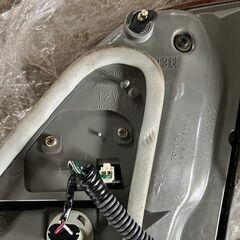 テールランプ☆トヨタ　クラウン　ロイヤルサルーン　GRSS182