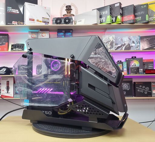 小型ゲーミングPC