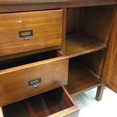 サイドボード　収納　