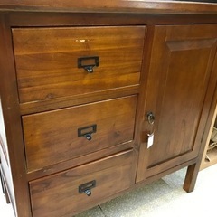 サイドボード　収納　