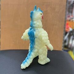 ブルマァク ゴルパゴス 蓄光 全長約23.0cm 復刻版 ソフビ 怪獣 札幌市