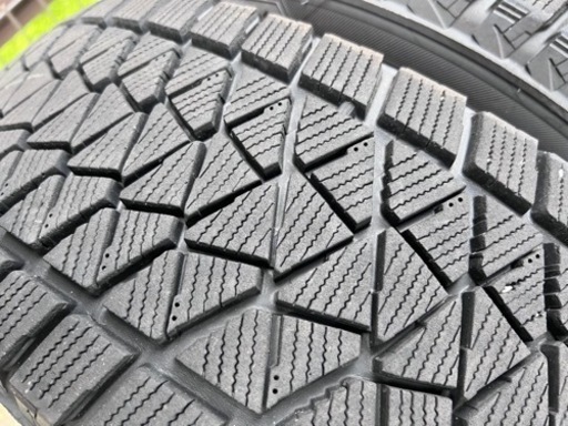 4/12までの募集です 225/65R17 8分山 4本 スタッドレス ブリヂストン