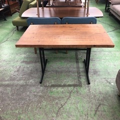 Knot antiques リビングダイニングテーブル