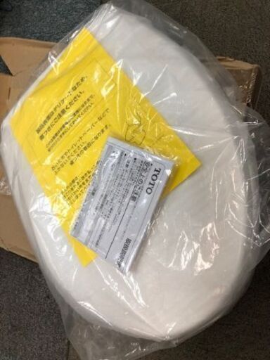 未使用品 TOTO 便器セット 便器CS340B タンクSH-367BA 便座TC291