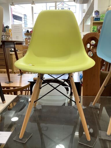 【トレファク花小金井店】チェア/Herman Miller/シェルチェア/イームズチェア/イエロー/中古家具/武蔵野市/小平市/小金井市/国分寺市/杉並区/買取/販売