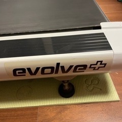 本格的　家庭用　ランニングマシーン