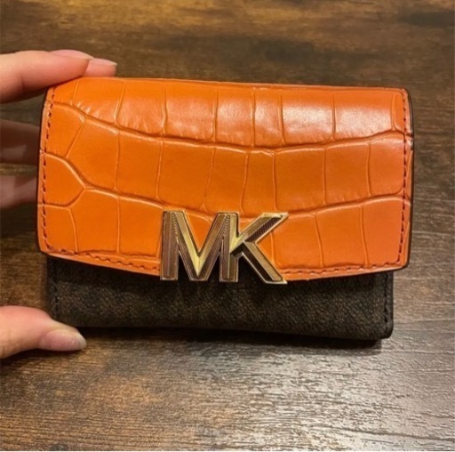 MICHAEL KORS 折り財布