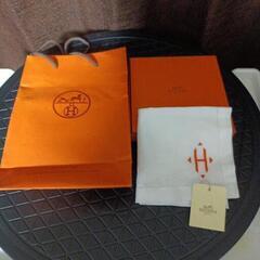 ★HERMES★新品★ハンカチ？★高額提案者様に決定予定★質問NG★掲載画像で判断ください★開封のみ★返品、返金不可★お返事は可能な限り迅速にさせて頂きます! ☆HERMES☆新品☆ハンカチ？☆高額提案者様に決定予定☆質問