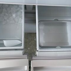 SALE】62,800⇒59,800 TOSHIBA 426L 5ドア冷凍冷蔵庫 GR-H43GXVL