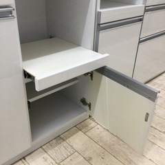 【✨ホワイト❗️たっぷり収納❗️2口コンセント❗️✨】定価¥48,000  3面レンジボード 