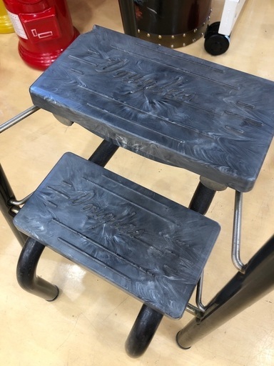 ビンテージステップチェア Douglas Furniture サビ キズ有り