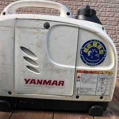 ヤンマー ガソリン 発電機　YANMAR G900IS 2 レシャー防災用 電源　0.9KW　　作動確認済