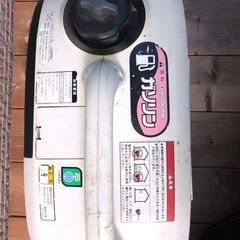 ヤンマー ガソリン 発電機　YANMAR G900IS 2 レシャー防災用 電源　0.9KW　　作動確認済