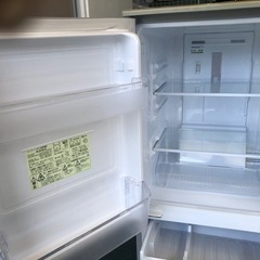 【リサイクルサービス八光　田上店　安心の1か月保証　配達・設置OK】　シャープ 冷蔵庫 小型 2ドア つけかえどっちもドア 137L シルバー SJ-D14C-S