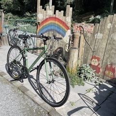 【2767】クロス　700c サドル新品　17,100円（防犯・税込）